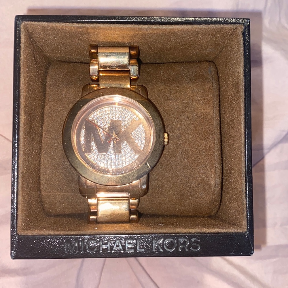 MK watch